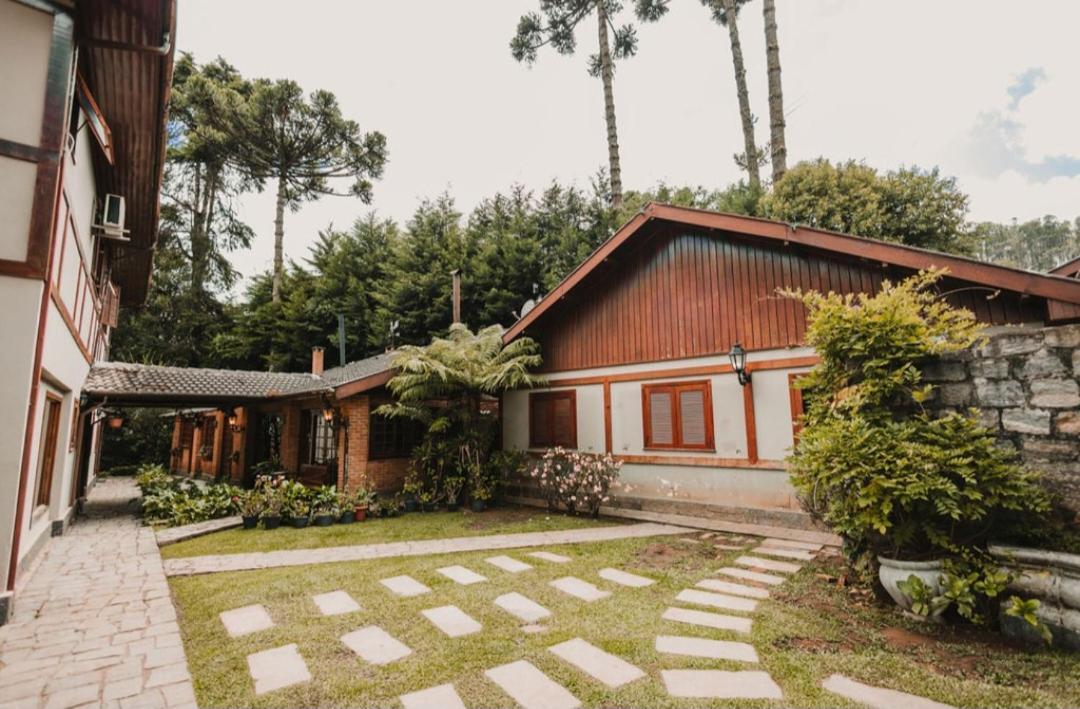 Pousada Casa Serena - Conforto E Exclusividade Em Campos Do Jordao - Campos do Jordao — Fotos 1